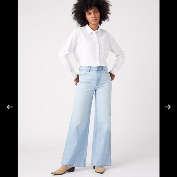 Wrangler Sky Blue Wide Leg Jeans - Picture 12 of 12